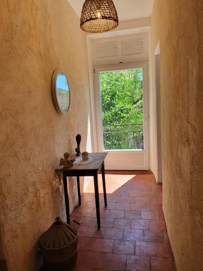 Mas De La Forge Noguier Bed & Breakfast Vergeze Exterior photo